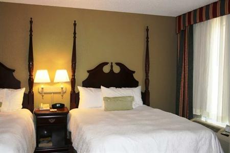 фото отеля Hampton Inn Canton, MS