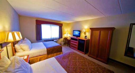 фото отеля AmericInn Motel & Suites St. Peter