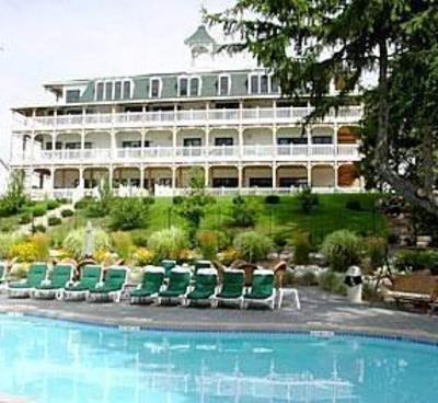 фото отеля Victorian Village Resort