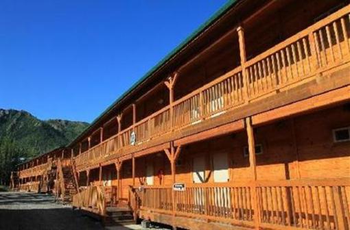 фото отеля Denali Grizzly Bear Cabins & Campground