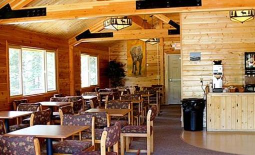 фото отеля Denali Grizzly Bear Cabins & Campground