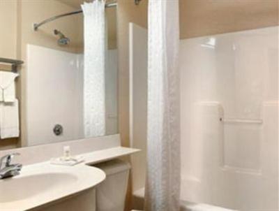 фото отеля Microtel Wellsville