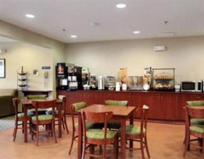 фото отеля Microtel Wellsville