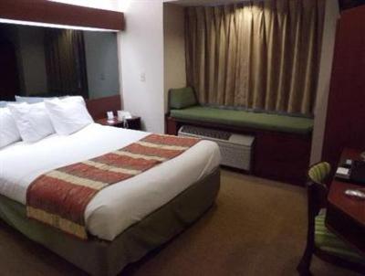фото отеля Microtel Wellsville