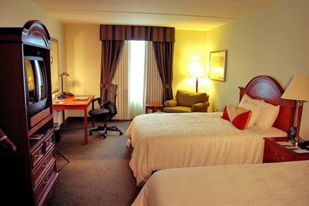 фото отеля Hilton Garden Inn Houston/The Woodlands