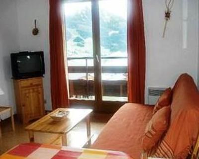 фото отеля Chatel Tour Apartments