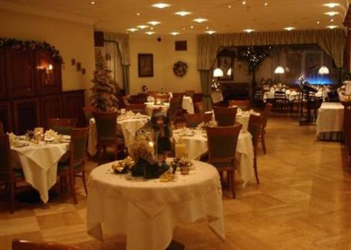 фото отеля Hotel Tirolerhof St. Georgen