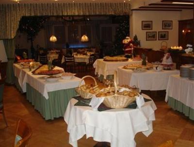 фото отеля Hotel Tirolerhof St. Georgen