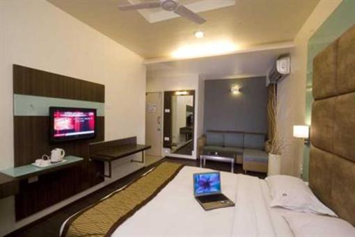 фото отеля Raysons Regency Hotel