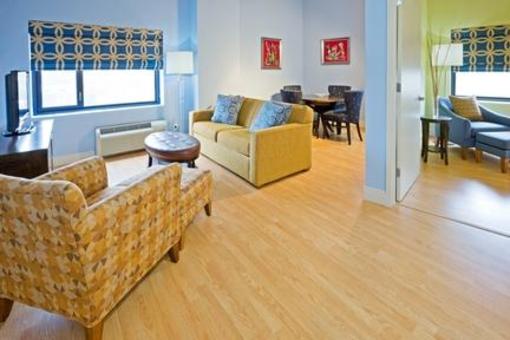 фото отеля Hotel Indigo Skyview Rahway