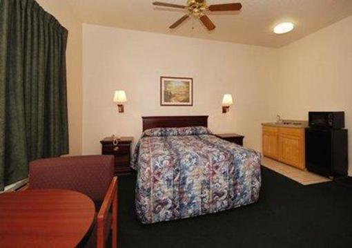фото отеля Econo Lodge Inn & Suites Granite City