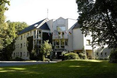 фото отеля Orleans Parc Hotel