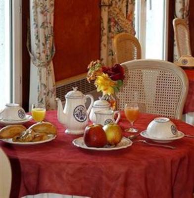 фото отеля Orleans Parc Hotel