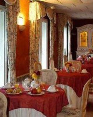 фото отеля Orleans Parc Hotel