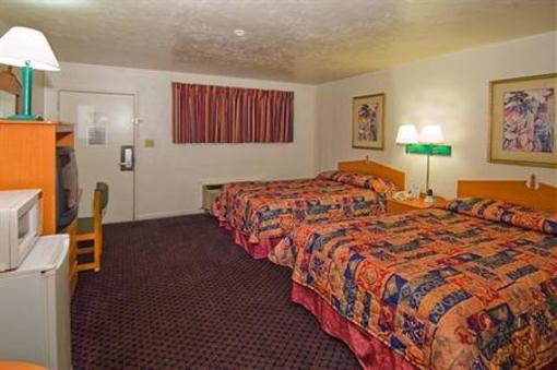 фото отеля Americas Best Value Inn Gainesville