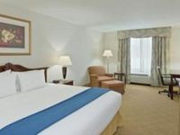 Holiday Inn Express Lordstown Newton Falls Warren