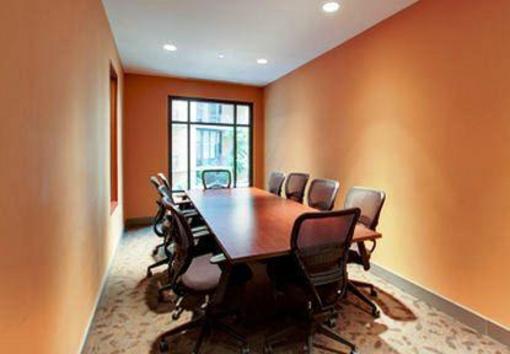 фото отеля Econo Lodge Inn & Suites Chattanooga East Ridge