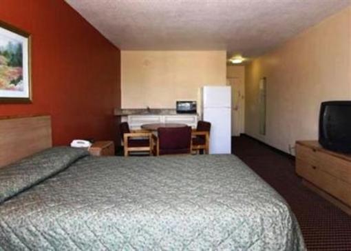 фото отеля Econo Lodge Inn & Suites Chattanooga East Ridge