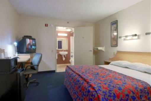 фото отеля Red Roof Inn Laredo