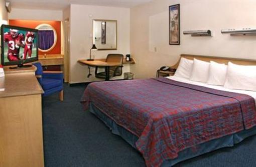 фото отеля Red Roof Inn Laredo