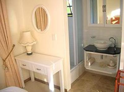 фото отеля Halcyon Guest House Plettenberg Bay
