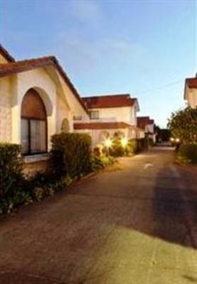фото отеля Econo Lodge The Villas