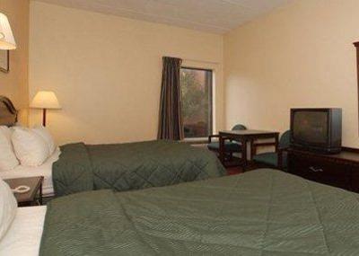 фото отеля Comfort Inn Sellersburg