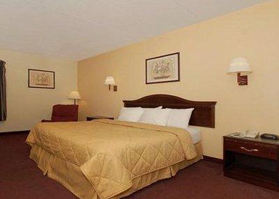 фото отеля Comfort Inn Sellersburg