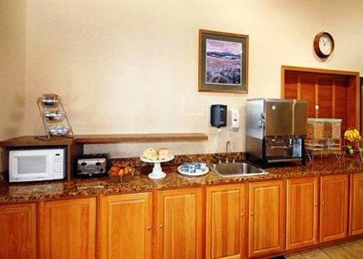 фото отеля Comfort Suites Portage (Wisconsin)
