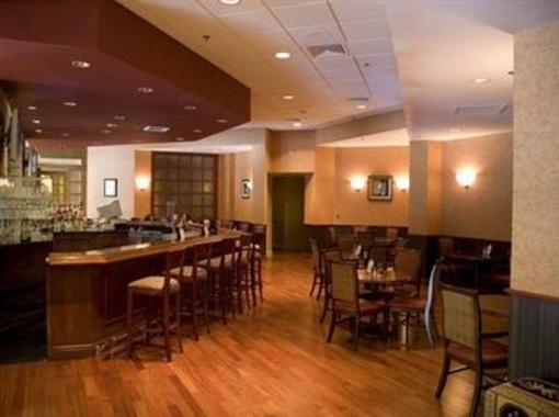 фото отеля Crowne Plaza Southbury