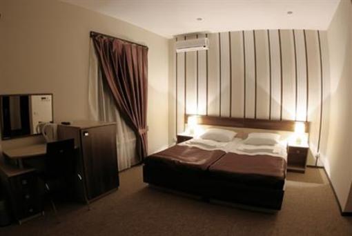 фото отеля Nyvky Plaza Hotel