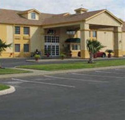 фото отеля La Quinta Inn San Antonio AlamoDome South