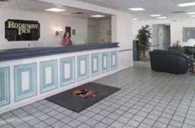 фото отеля Rodeway Inn Maingate Kissimmee
