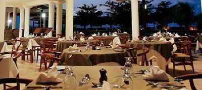 фото отеля Coyaba Beach Resort
