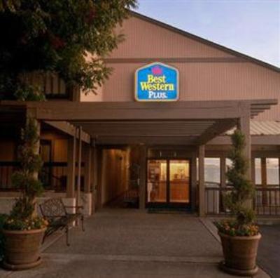 фото отеля BEST WESTERN Plus Inn at the Vines