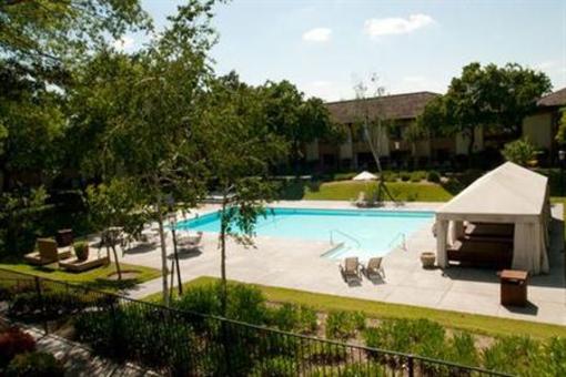 фото отеля Park Inn by Radisson Fresno