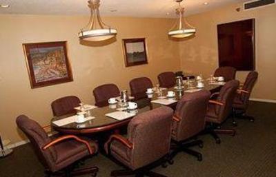фото отеля Park Inn by Radisson Fresno