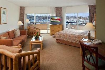 фото отеля Bay Club Hotel & Marina