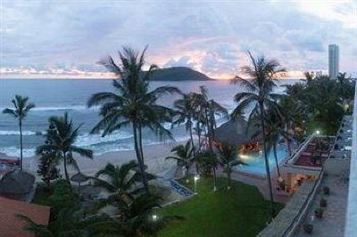 фото отеля Holiday Inn SunSpree Mazatlan