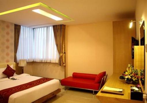 фото отеля Queen Ann Hotel