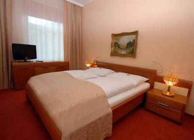 фото отеля Vier Jahreszeiten Hotel