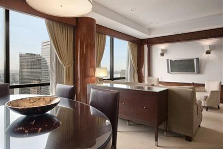 фото отеля Millenium Hilton