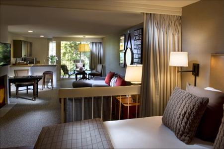 фото отеля Le Parc Suites Hotel