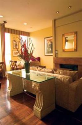 фото отеля Le Parc Suites Hotel
