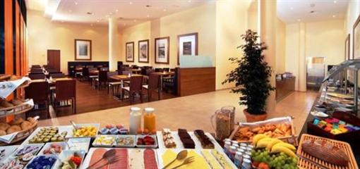 фото отеля Star Inn Hotel Salzburg Airport
