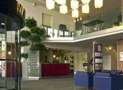 фото отеля Novotel Suresnes Longchamp