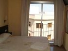 фото отеля Hostal Sant Sadurni d'Anoia
