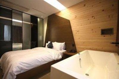фото отеля Hotel The Designers Hongdae