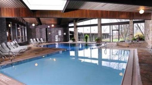 фото отеля Atwood Lake Resort & Golf Club