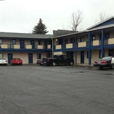 фото отеля Cadet Motor Inn
